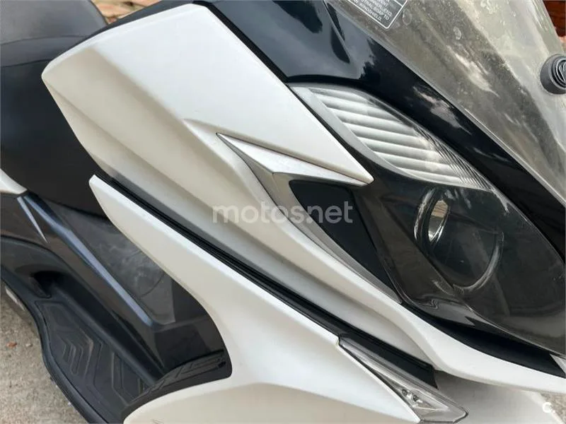 Kymco Super Dink 125 - Vista 6