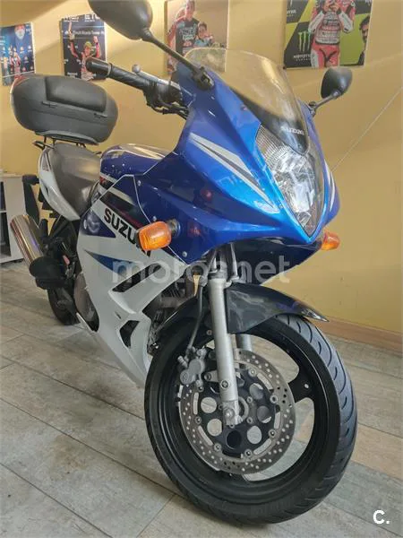 Suzuki GS 500 – Vista 9