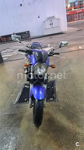 Suzuki SV 650 – Vista 4