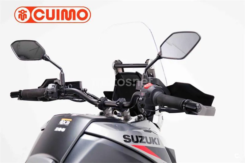 Suzuki V-Strom 1050 – Vista 15