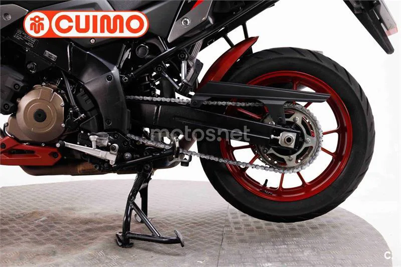 Suzuki V-Strom 1050 – Vista 18