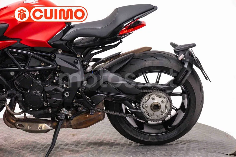 MV Agusta Dragster 800 – Vista 16