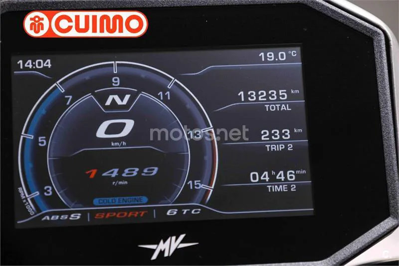 MV Agusta Dragster 800 – Vista 22