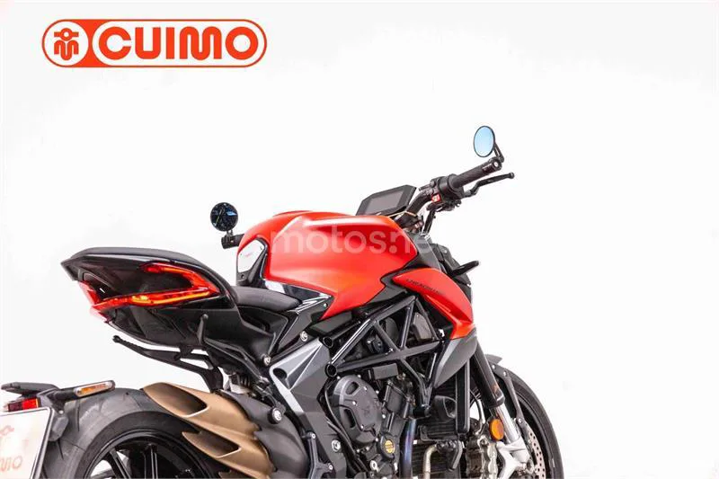MV Agusta Dragster 800 – Vista 10