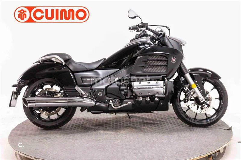 Honda GL 1800 Gold Wing – Vista 5