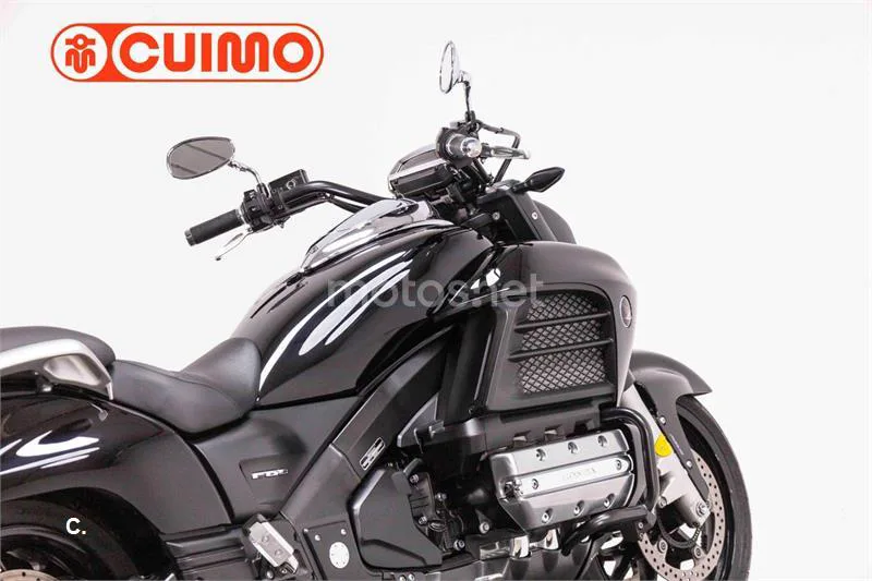 Honda GL 1800 Gold Wing – Vista 10