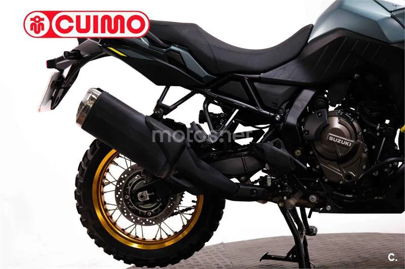 Suzuki V-Strom 800 – Vista 8