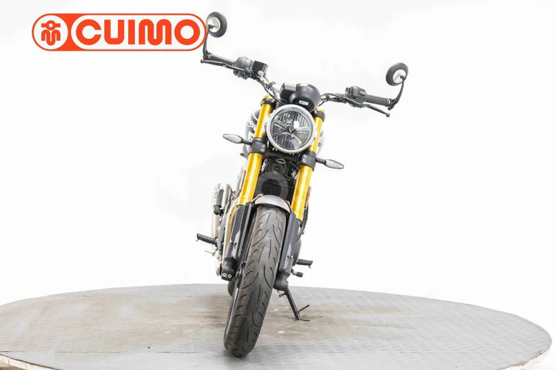 Triumph Speed 400 – Vista 19