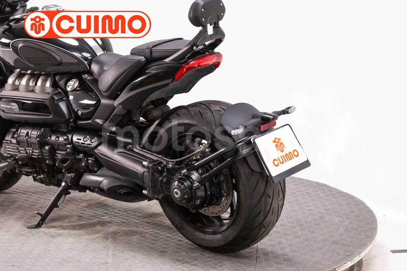 Triumph Rocket – Vista 16
