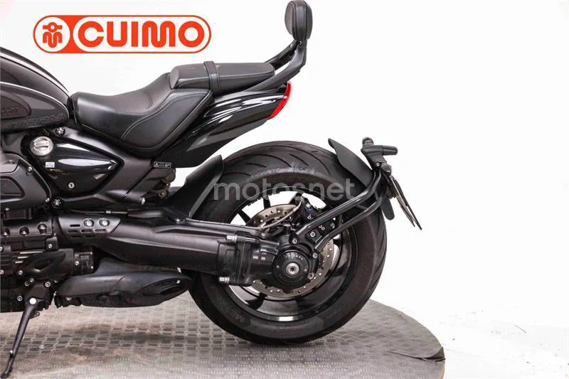 Triumph Rocket – Vista 19