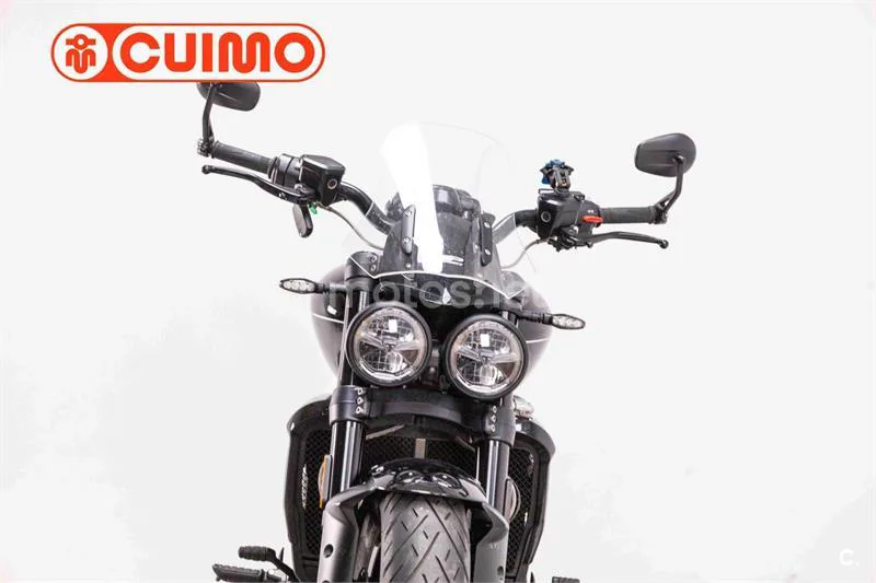 Triumph Rocket – Vista 24