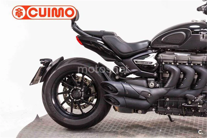 Triumph Rocket – Vista 8