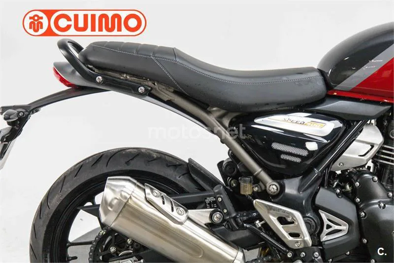 Triumph Speed 400 – Vista 8