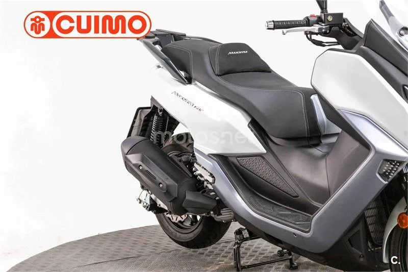 SYM Maxsym 400 – Vista 4