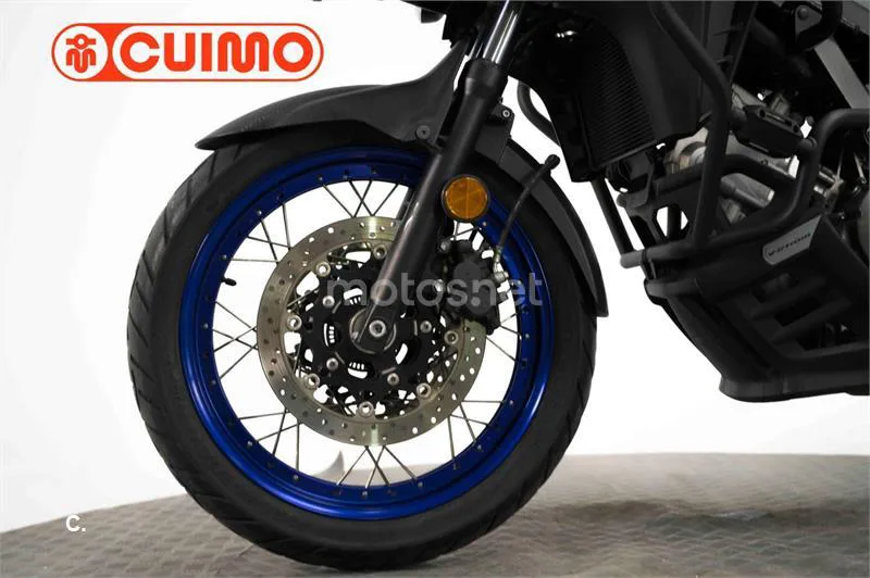 Suzuki V-Strom 650 – Vista 21