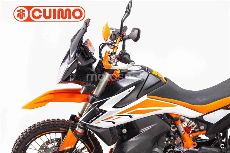 KTM 790 – Vista 17