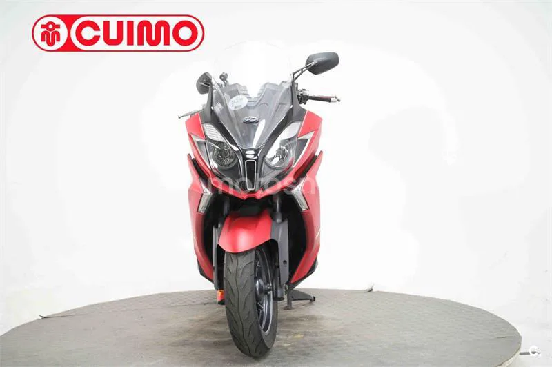 Kymco Super Dink 350 – Vista 10