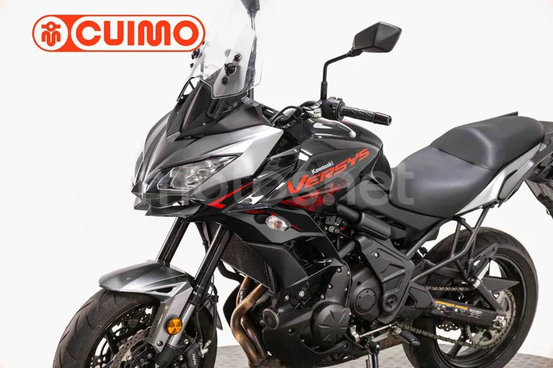 Kawasaki Versys – Vista 21