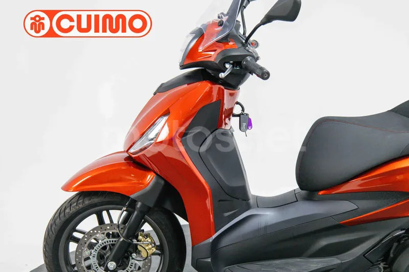 Piaggio Beverly 400 – Vista 17