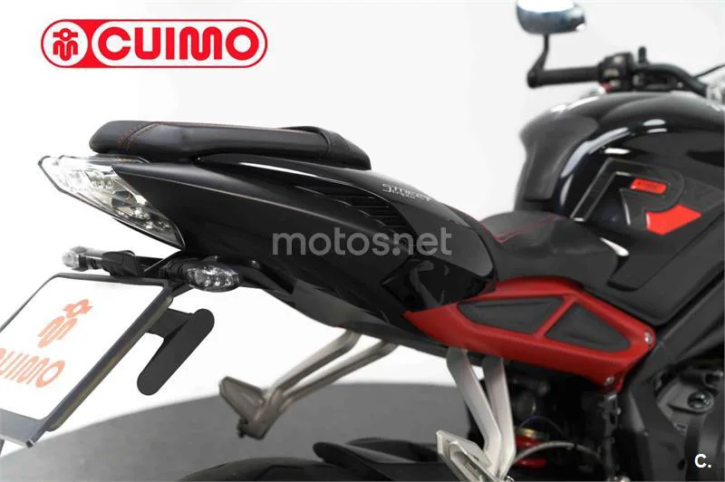 Triumph Street Triple – Vista 16