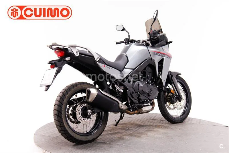 Honda XL 750 Transalp – Vista 4