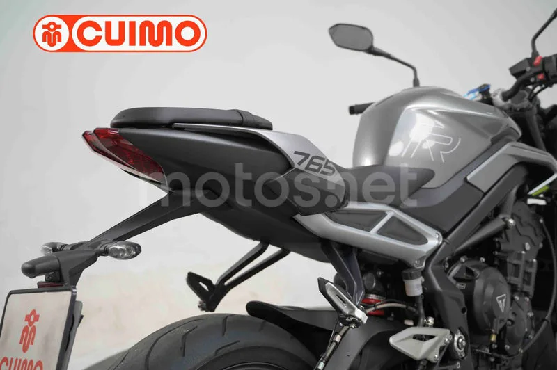Triumph Street Triple – Vista 16