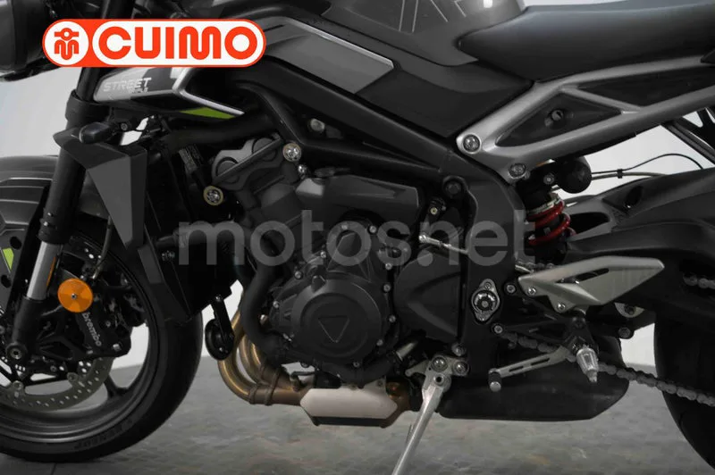 Triumph Street Triple – Vista 19