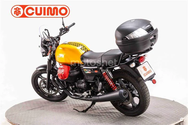 Moto Guzzi V7 III – Vista 13