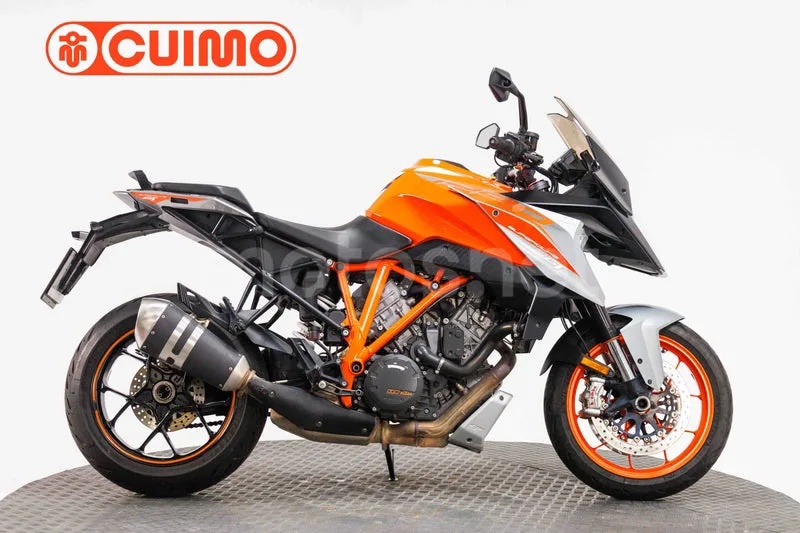 KTM 1290 Super Duke GT – Vista 5