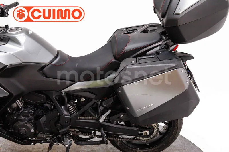 Honda NT1100 – Vista 16