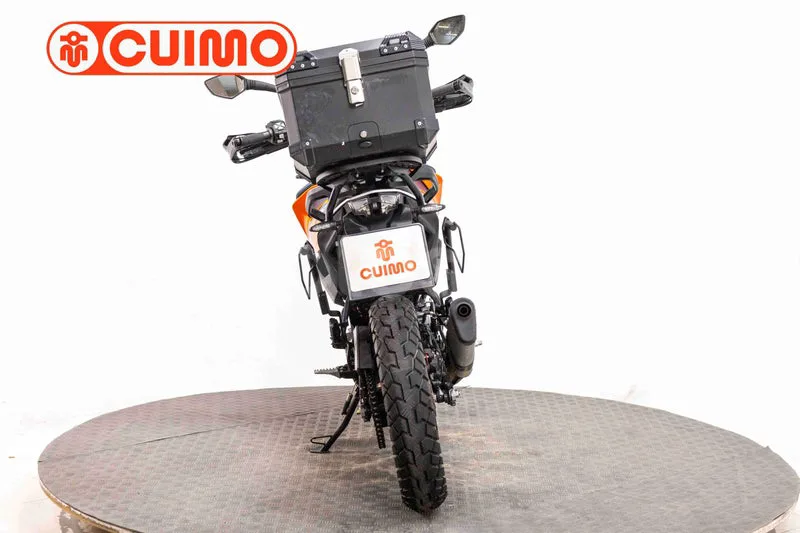 KTM 390 – Vista 12