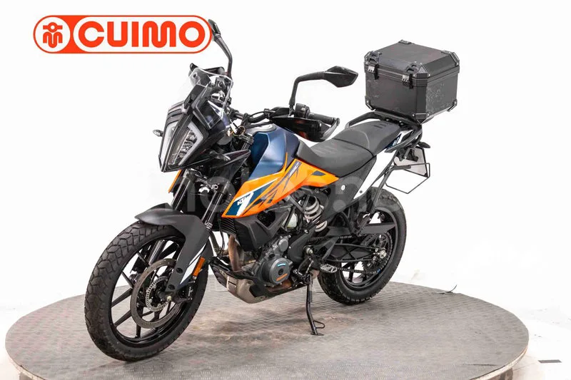 KTM 390 – Vista 20