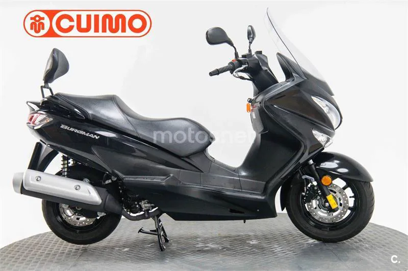 Suzuki Burgman 200 – Vista 5