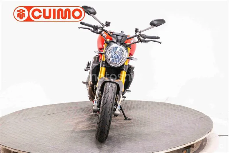 Ducati Monster 1200 S – Vista 23