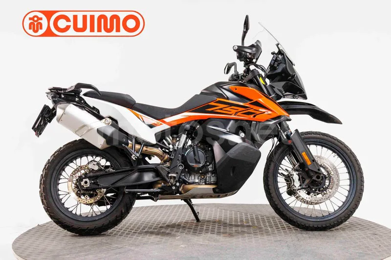 KTM 790 – Vista 5