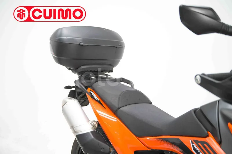 KTM 890 – Vista 12