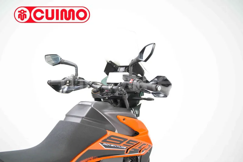 KTM 890 – Vista 15