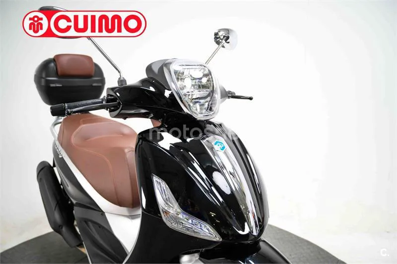 Piaggio Beverly – Vista 11