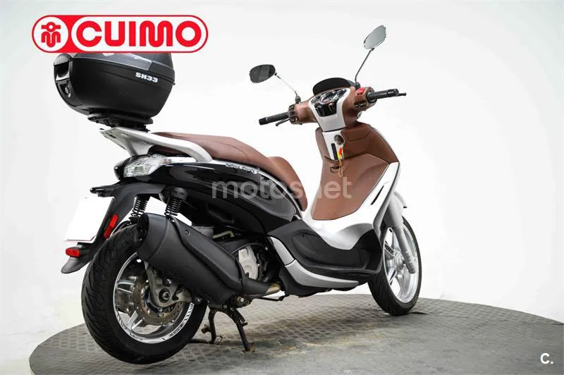 Piaggio Beverly – Vista 4