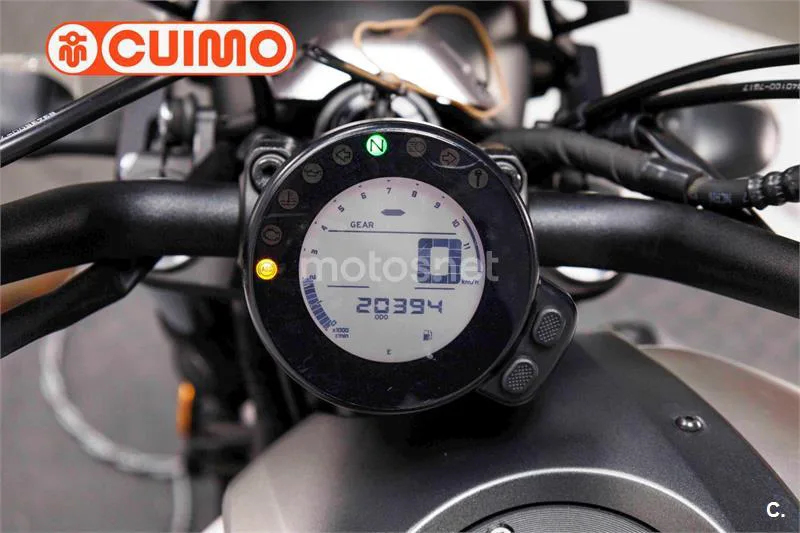 Yamaha XSR 700 – Vista 22