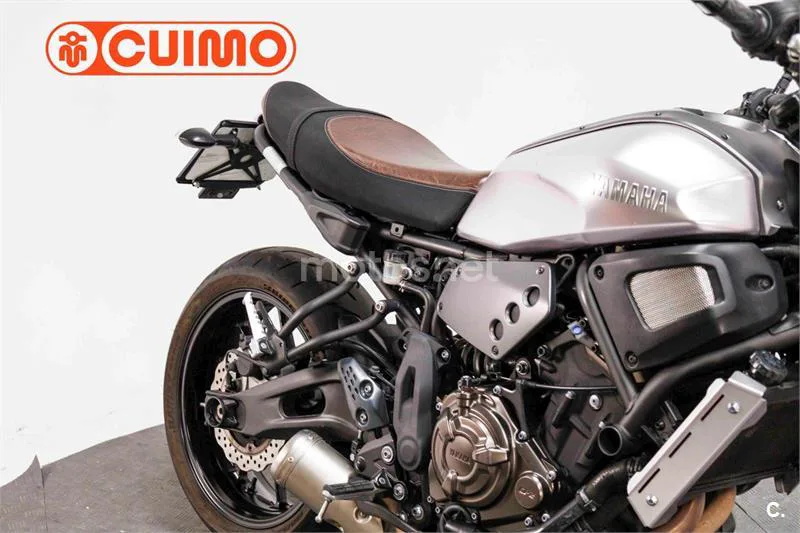 Yamaha XSR 700 – Vista 4