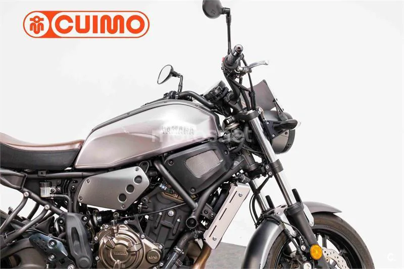 Yamaha XSR 700 – Vista 6