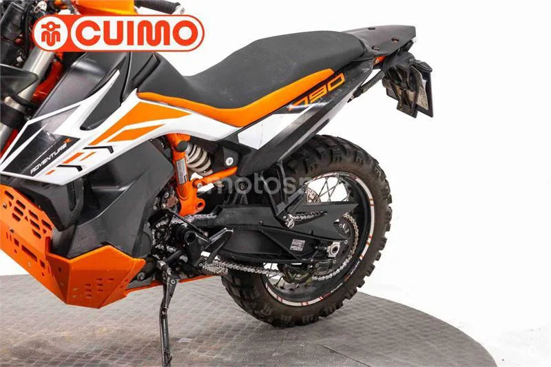 KTM 790 – Vista 21