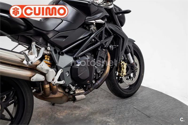 MV Agusta BRUTALE 920 – Vista 8