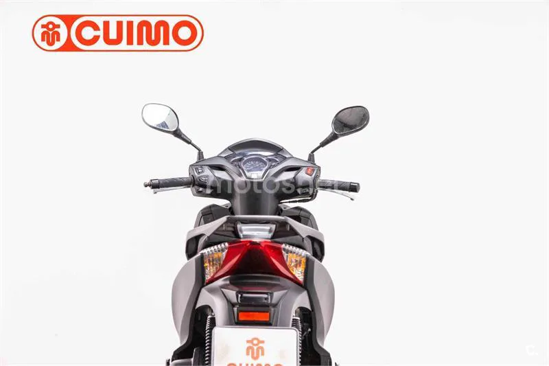 Honda SH 300i – Vista 12