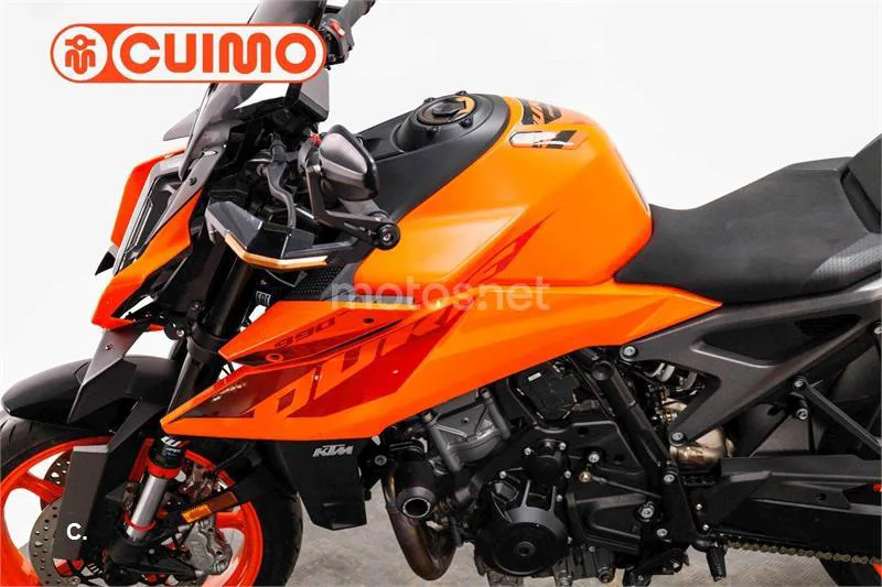 KTM 990 – Vista 17