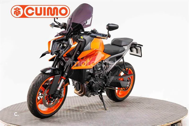 KTM 990 – Vista 18