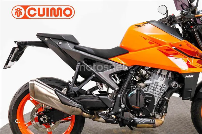 KTM 990 – Vista 8