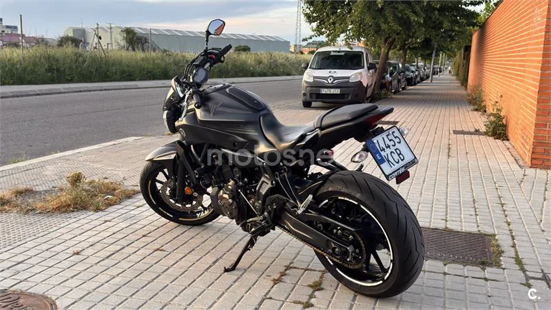 Yamaha MT-07 – Vista 4