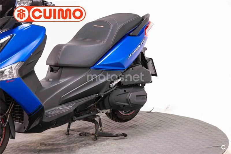 SYM Joymax 300 – Vista 22